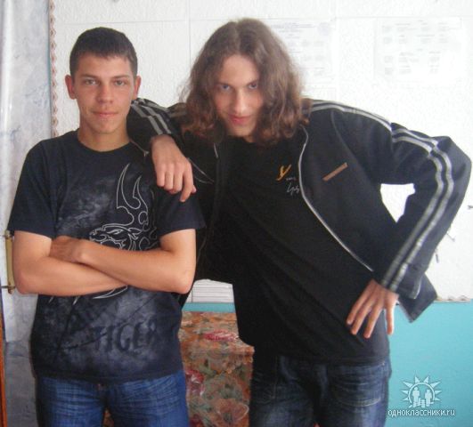 Каслин Илья (справа) c другом
